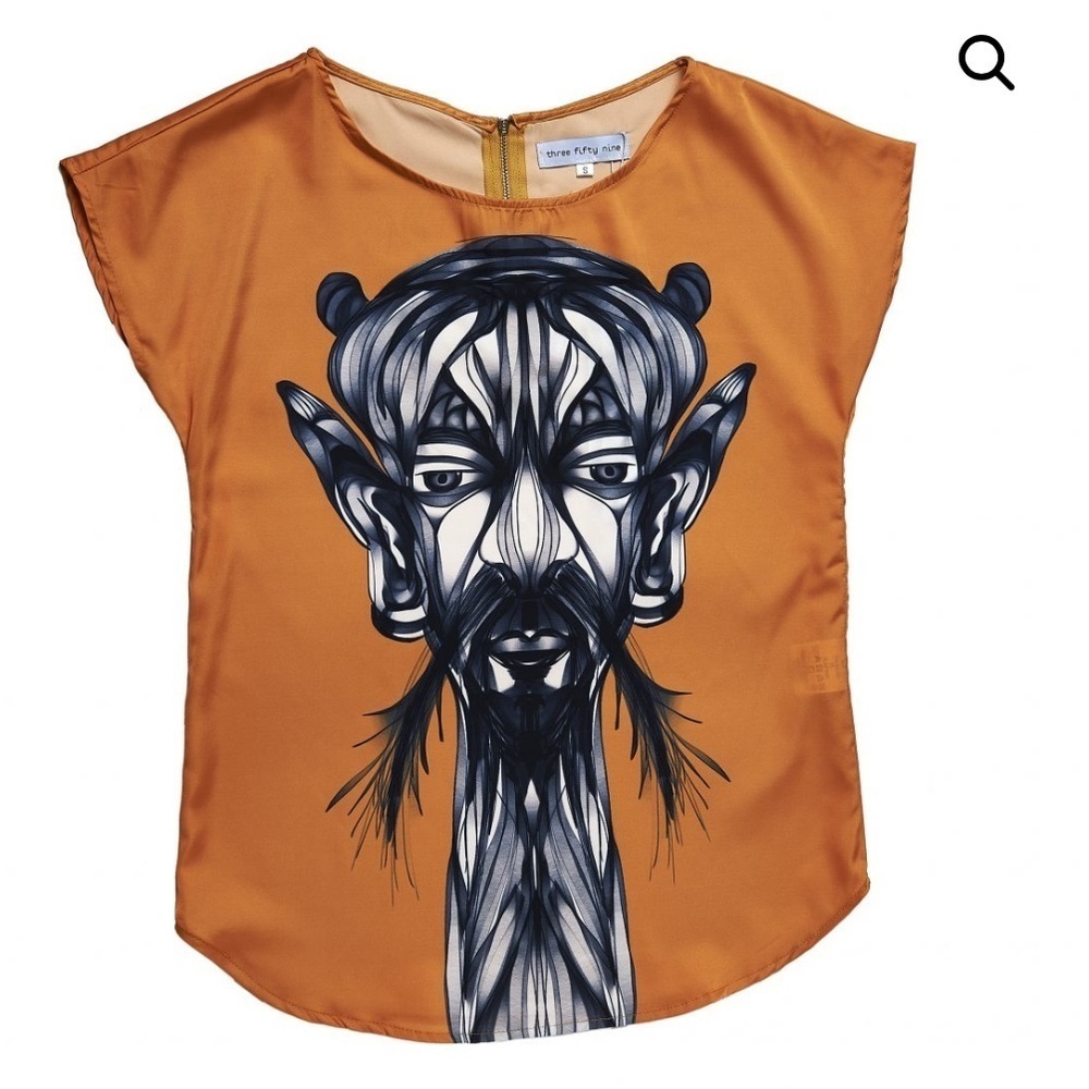 Three Fifty Nine Orange Face Wearable Art Graphic Print Blouse. Size L NWT!